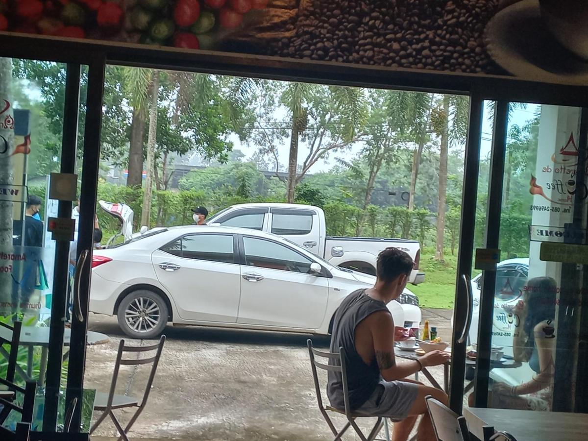 Amaretto Hostel Surat Thani Exterior foto
